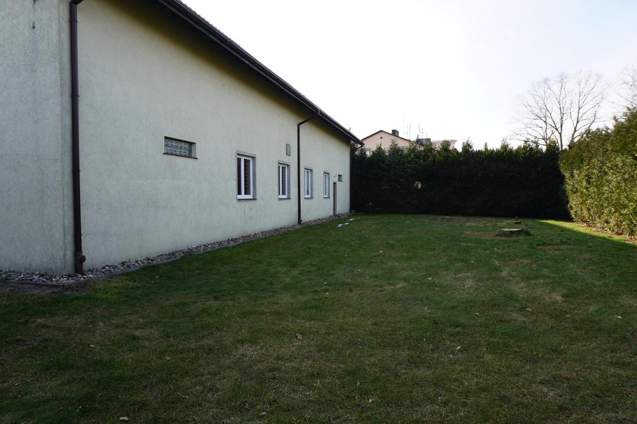 Kwatery Pracownicze Lodz  Luaran gambar